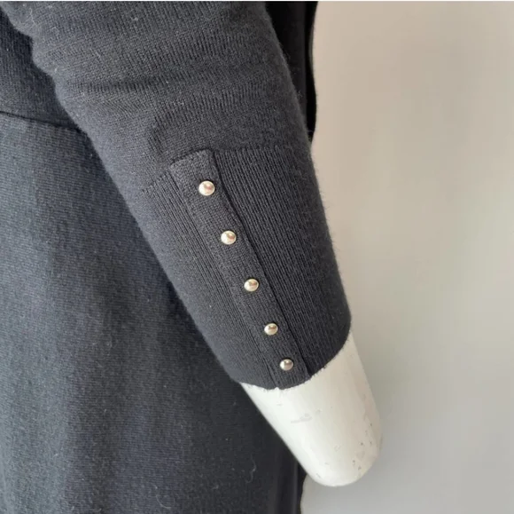 White House Black Market Ribbed Sweater in Black size Large - Picture 8 of 10